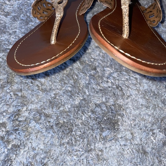 Tory Burch leather sandals gold crackle circle geometric design wide vamp 8 - Picture 4 of 5
